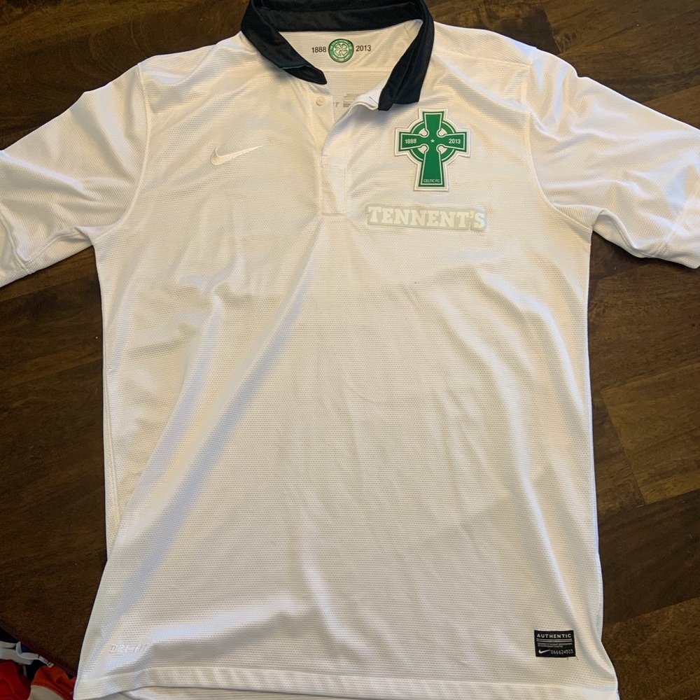 Glasgow Celtic FC Commemorative Soccer Shirt